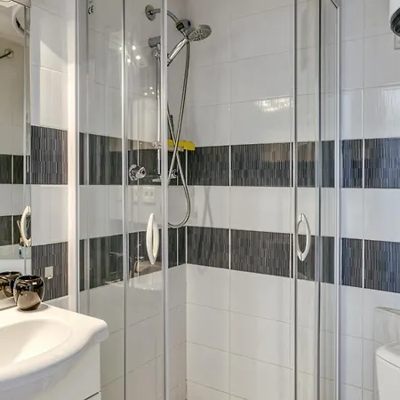 Apartment Edificio Sant Lluis Empuriabrava